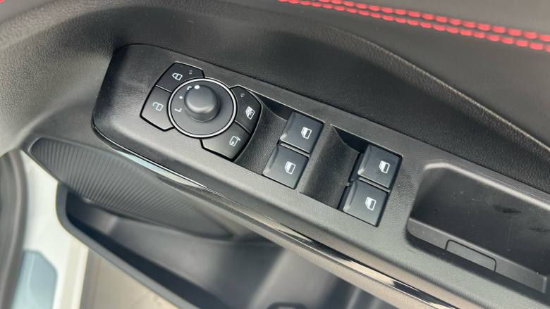 Ford Puma 1.0 EcoBoost Hybrid mHEV ST-Line 5dr Petrol Hatchback